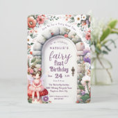 Fairy Door Bruin Haar Fairy Eerste Verjaardagsfees Kaart (Staand voorkant)