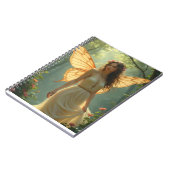 Fairy in een witte jurk in het bos notitieboek (Linkerzijde)