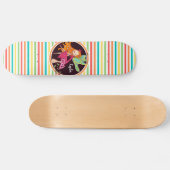 Fairy op heldere regenboogstrepen skateboard (Horizontaal)