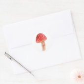 Fairy red paddenstoel. Woodland vliegt agaric. Ama Ronde Sticker (Envelop)