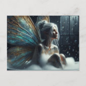Fairy vrouw met grijs haar neemt een bad briefkaart (Voorkant)