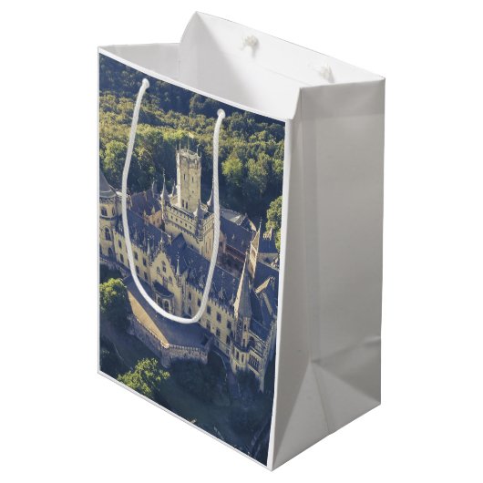 Fairytale Castle Medium Cadeauzakje (Voorkant Gekanteld)