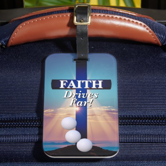 Faith Drives Far Golf Bagagelabel (Voorkant Insitu 2)