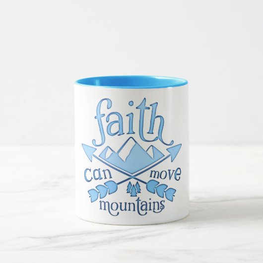 Faith kan Mountains Blue Typografie bewegen Mok (Midden)