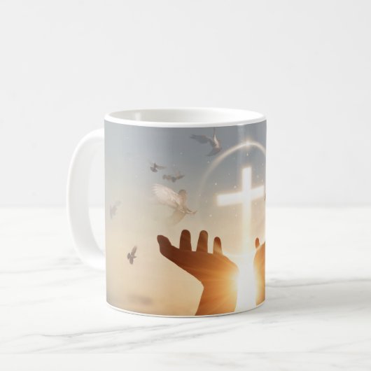 Faith Mok (Voorkant links)