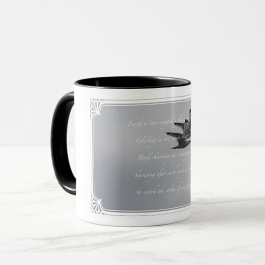 Faith mok (Voorkant links)