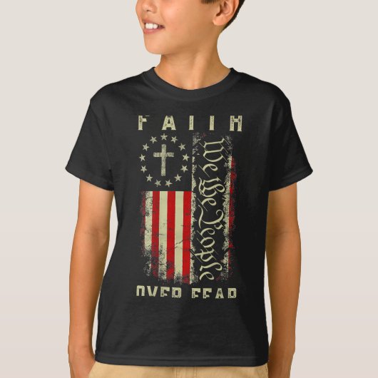 Faith Over Fear Christian Cross Usa American Flag  T-shirt (Voorkant)
