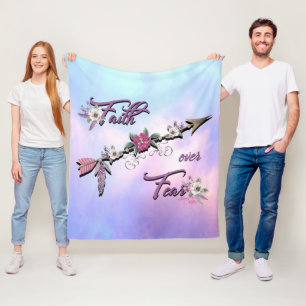 Faith Over Fear Fleece Blanket Deken