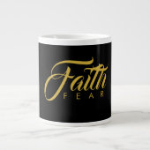 Faith Over Fear Gold en Black Grote Koffiekop (Voorkant)