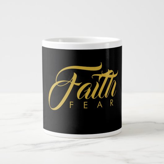 Faith Over Fear Gold en Black Grote Koffiekop (Voorkant)