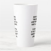 Fake glimlach - Funny, Sarcastic Quote Latte Mok (Voorkant)