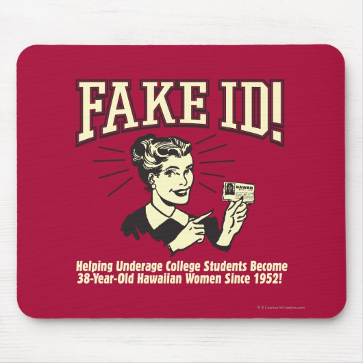 Fake ID: Onderage College Hawaiian Muismat (Voorkant)