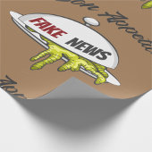 Fake News Cadeaupapier