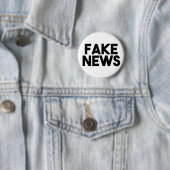 Fake News fashionable Post Truth Ronde Button 5,7 Cm (In situ)