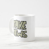 Fake News Koffiemok (Voorkant links)