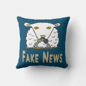 Fake News Kussen (Achterkant)