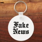 Fake News Sleutelhanger (Voorkant)