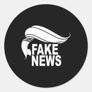 Fake News T-shirt _ Spreken van Amerika _ Communic Ronde Sticker