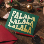 Falalala Groovy Wavy Typografie Groene Kerst Folie Feestdagenkaart<br><div class="desc">FaLaLaLa Christmas-Kaart: een retro-ontwerp,  met een golvende  typografie in gouden folie en een klassieke groene achtergrond</div>