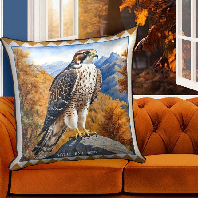 Falcon in de bergen Dierlijke kunst Kussen (Pillow featuring a painting of a falcon in a mountain landscape. Great for anyone who loves birds.)