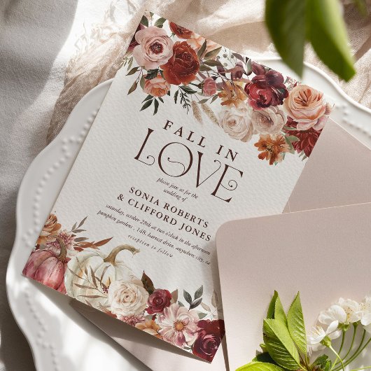 'Fall In Love' Herfstbloesems Pompoen Bruiloft Kaart