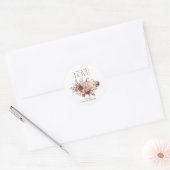 'Fall In Love' Herfstbloesems Pompoen Bruiloftsbor Ronde Sticker (Envelop)