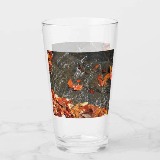 Fall Leaves in Waterfall I Autumn Photography Glas (Achterkant)