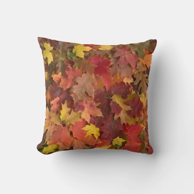 Fall Leaves Mixed Colors Pillow Kussen (Voorkant)