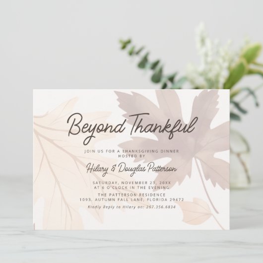 Fall Leaves Thanksgiving Invitation Kaart (Staand voorkant)