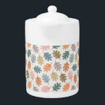 Fall Leaves Theepot<br><div class="desc">Een schattig,  gestileerd en modern bladontwerp geïnspireerd door de herfst of het Thanksgiving seizoen. Dit patroon is voorzien van abstracte eikenbladeren in leuke,  niet-traditionele kleuren.</div>