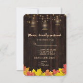 Fall Leaves Wood Oude Lantaarns bruiloft RSVP Kaartje (Voorkant)