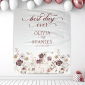 Fall Wildflower Best Day Ever Wedding Wandkleed