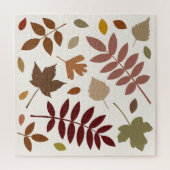 Fallen Leaves Design herfstkleuren op crème Legpuzzel (Verticaal)