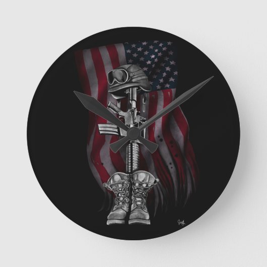 Fallen Soldier Clock Ronde Klok (Voorkant)