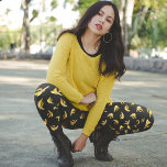 Falling Bananas Leggings - Fun<br><div class="desc">Laat de binnenaap los! Of tenminste blijf gemotiveerd met afbeeldingen van een geweldige snack na een werkuitval. Deze leggings zijn er zeker van dat ze de ogen trekken en ook de mensen om je heen motiveren. Zo, krijgt u de aandacht u verdient en u voert een openbare dienst voor uw...</div>