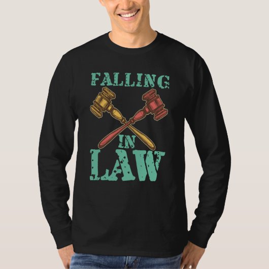 Falling In Law for Aspiring Lawyers and Law Studen T-shirt (Voorkant)