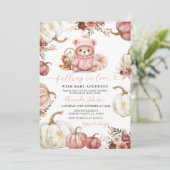 Falling in Love Autumn Pumpkin Beer Baby shower Kaart (Staand voorkant)