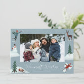 Falling Snow Whimsical Winter Scene Foto Feestdagenkaart (Staand voorkant)