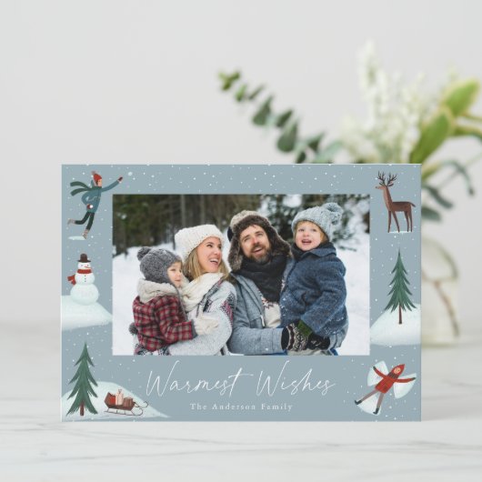 Falling Snow Whimsical Winter Scene Foto Feestdagenkaart (Staand voorkant)