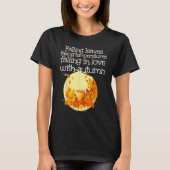 Falling temperatures with warm Autumn Drink for Fa T-shirt (Voorkant)
