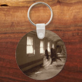 Falln Asylum Angel Sleutelhanger (Voorkant)