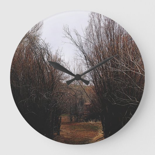 Falln Bannack Overgrowth Grote Klok (Voorkant)