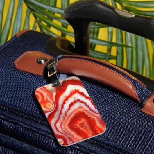 Falln Blood Orange Agate. Bagagelabel (Voorkant Insitu 1)