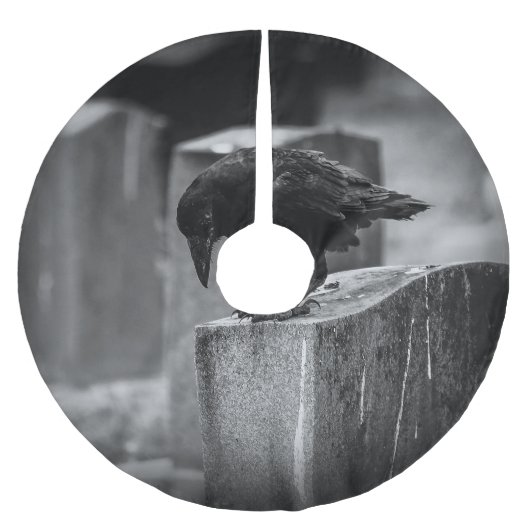 Falln Cemetery Crow Kerstboom Rok (Voorkant)