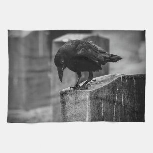 Falln Cemetery Crow Theedoek