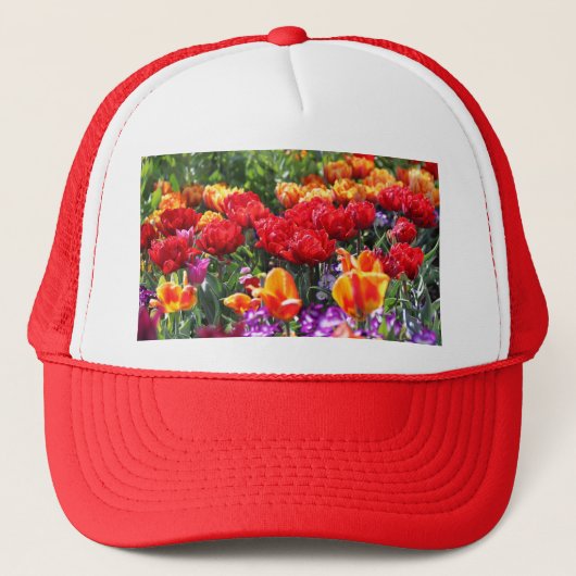 Falln Floral Crimson Waves Trucker Pet (Voorkant)