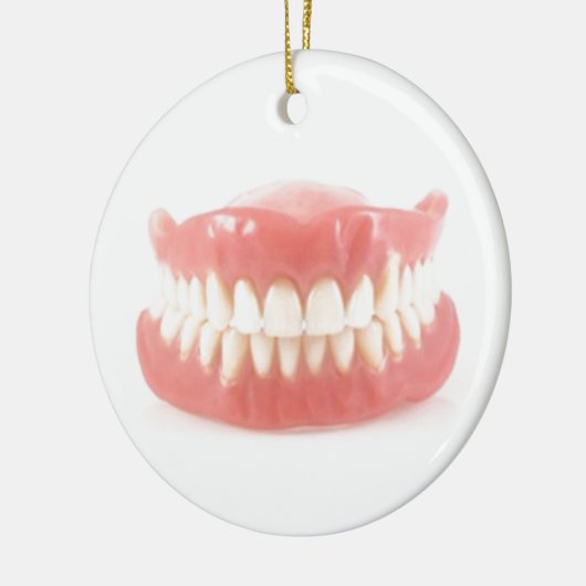 "FALSE TEETH" OVER DE HILL ORNAMENT EN GIFT (Links)
