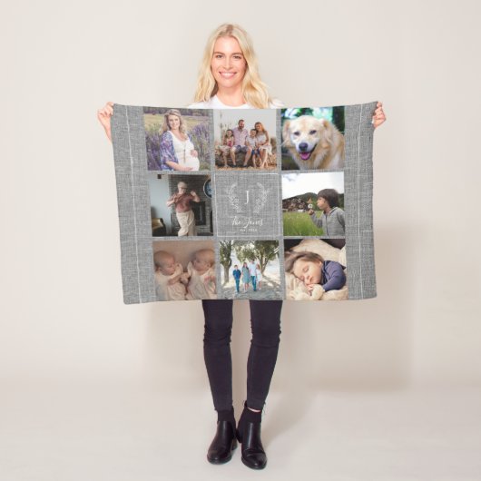 Familie 8 foto collage monogram naam rustig jute fleece deken (In situ)