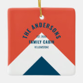 Familie Cabin Gepersonaliseerde Naam Rode Marine R Keramisch Ornament (Voorkant)