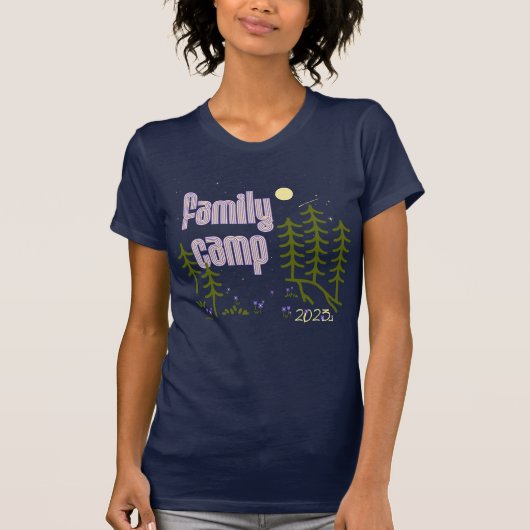 Familie Camp 2023 Ingebouwde Volwassen T-shirt (Voorkant)
